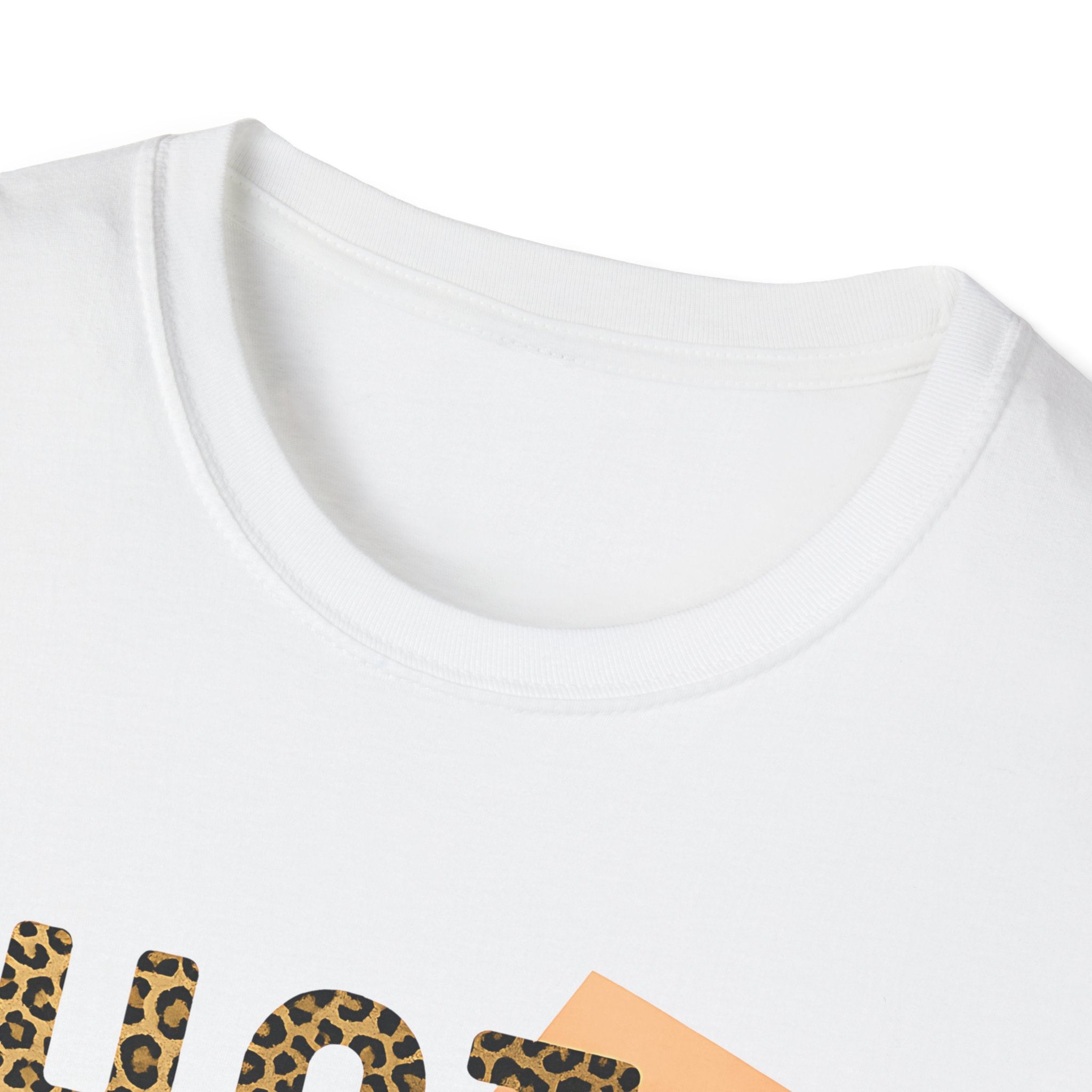 Hot Mom Summer Shirt - Tropical Leopard Tee