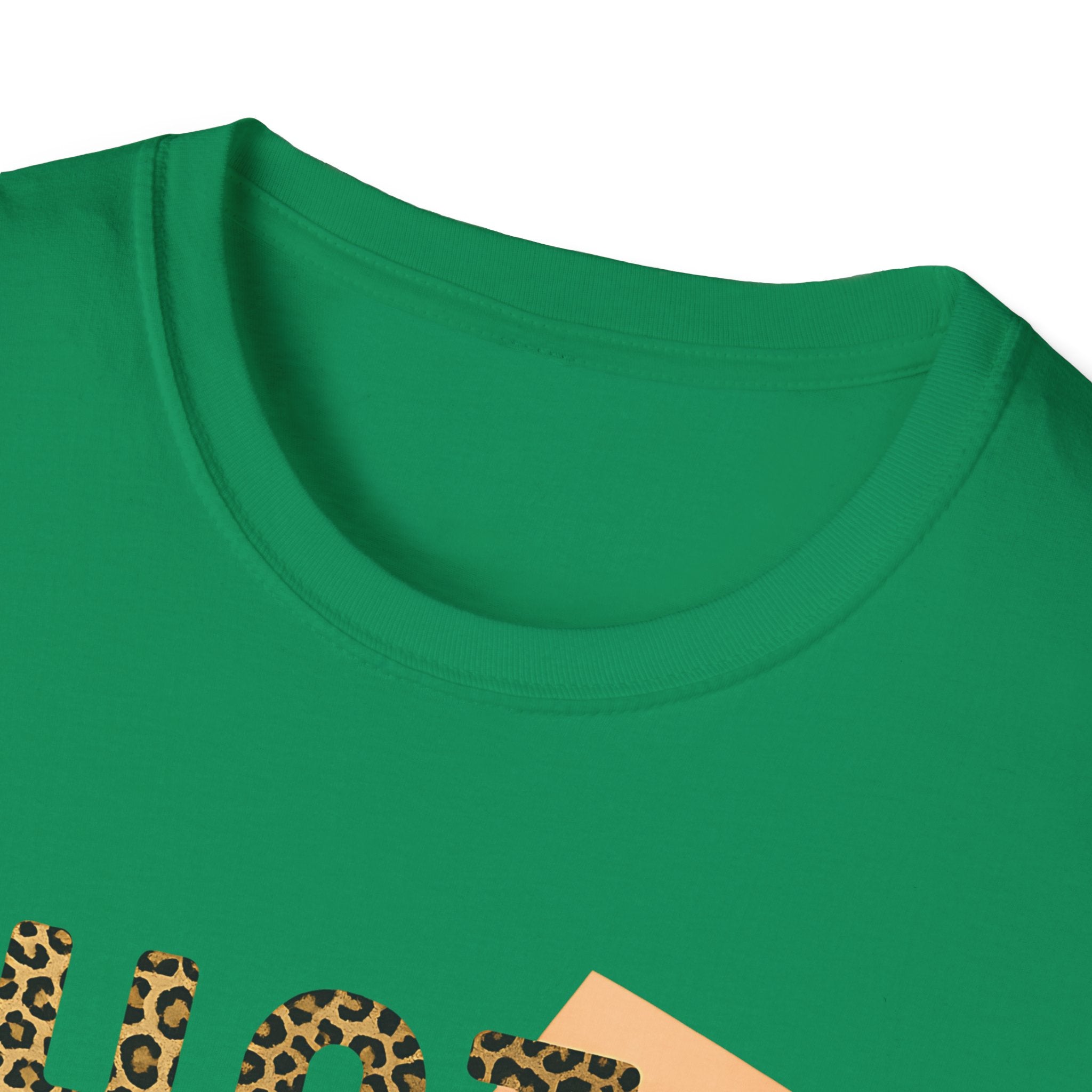 Hot Mom Summer Shirt - Tropical Leopard Tee